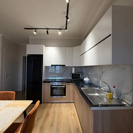 Classy Lea 3 Дуррес